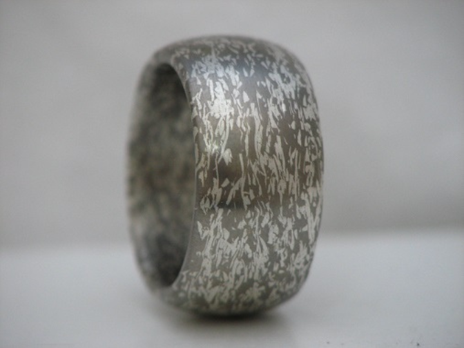 Mokume Gane Ring Titan & Silber im Muster Stroh